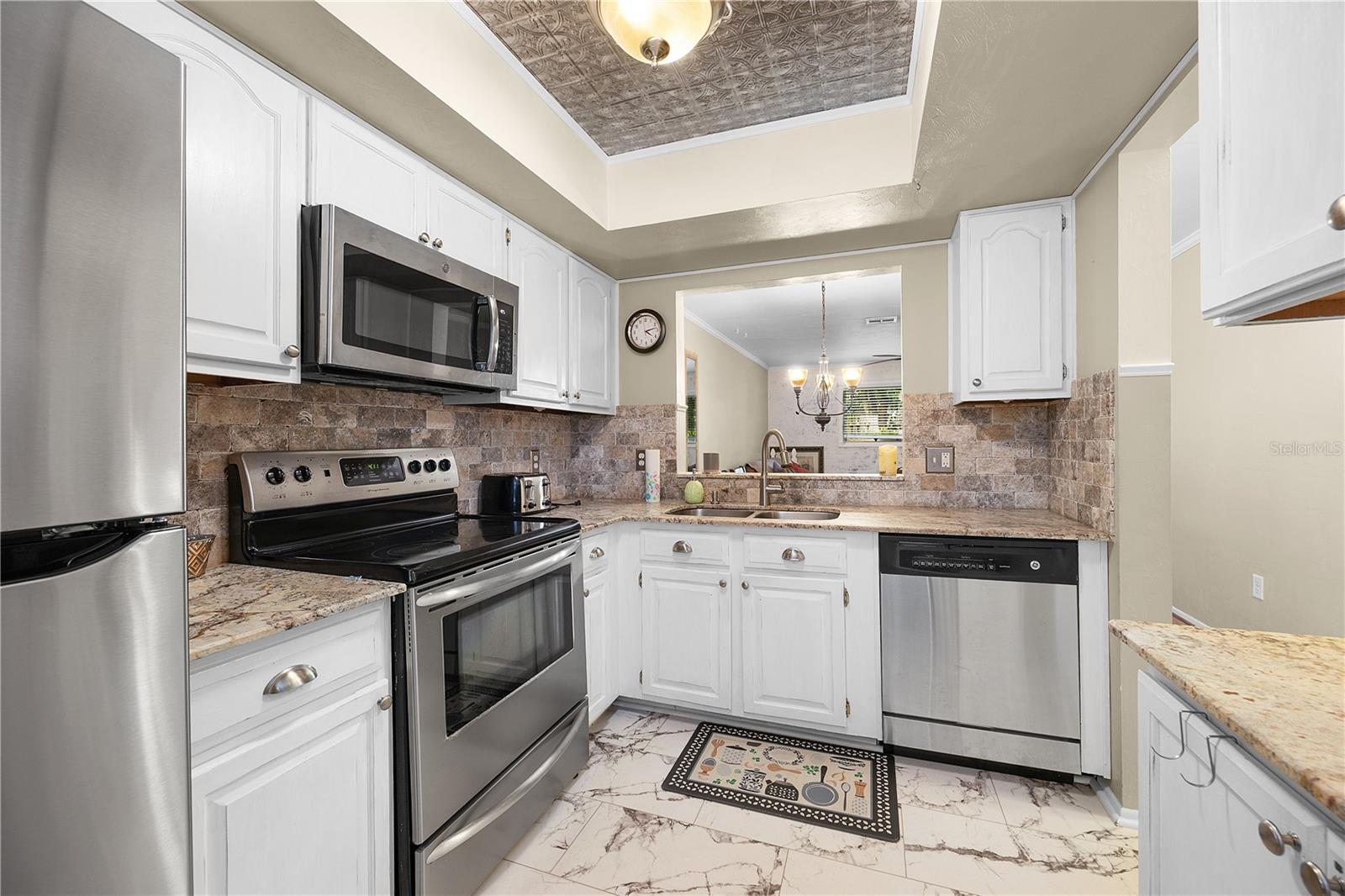 BOCA CIEGA VILLAGE - Residential