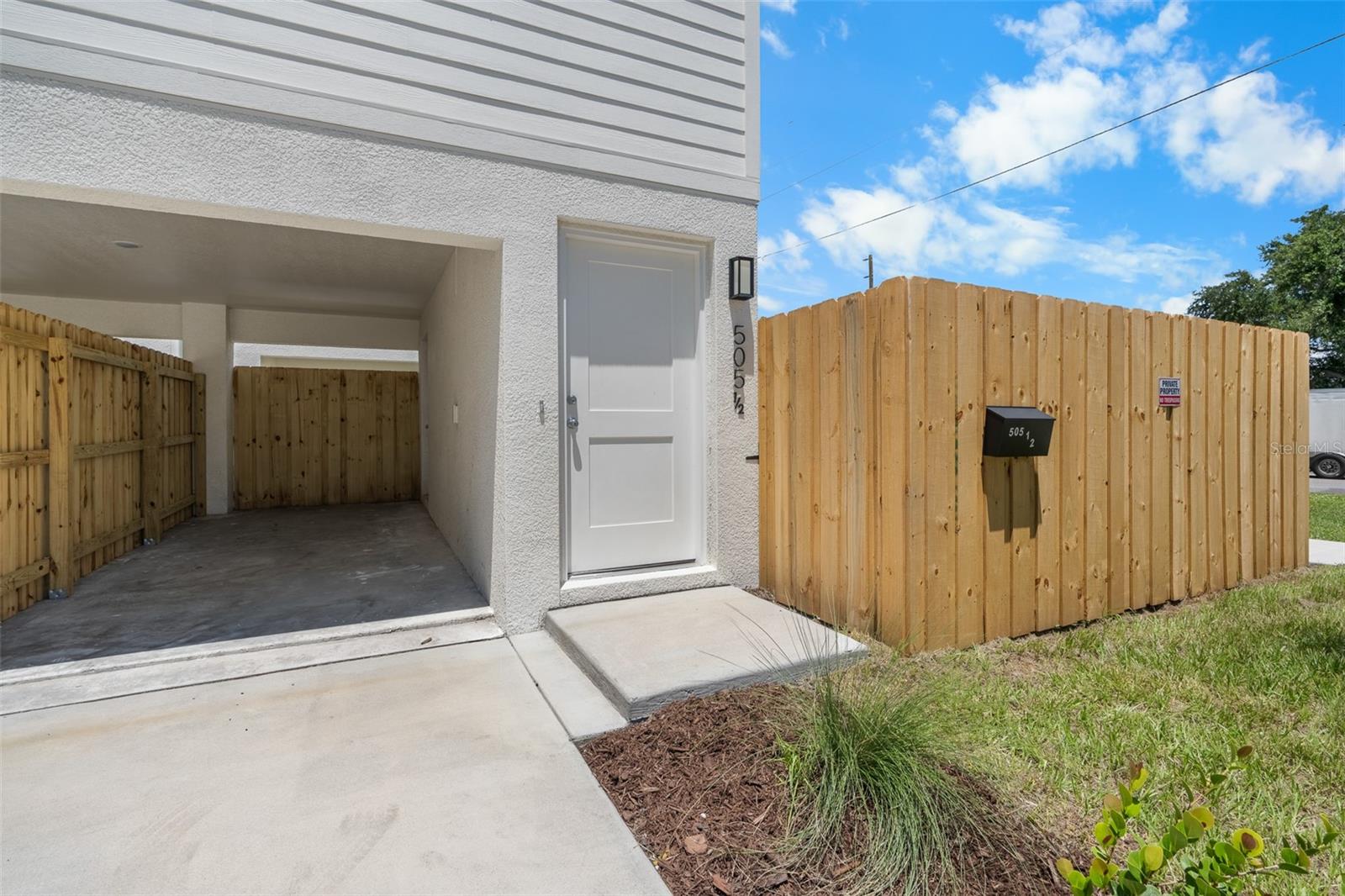 WOODSTOCK SUB - Residential Lease