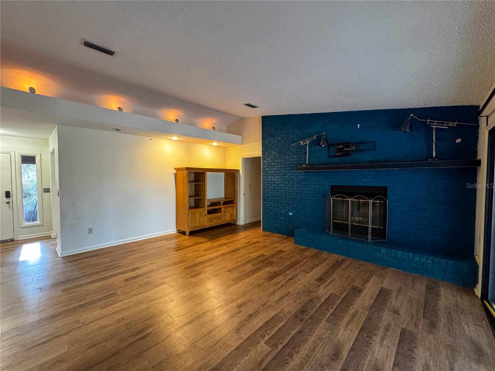 SWISHER LAKES III - Residential