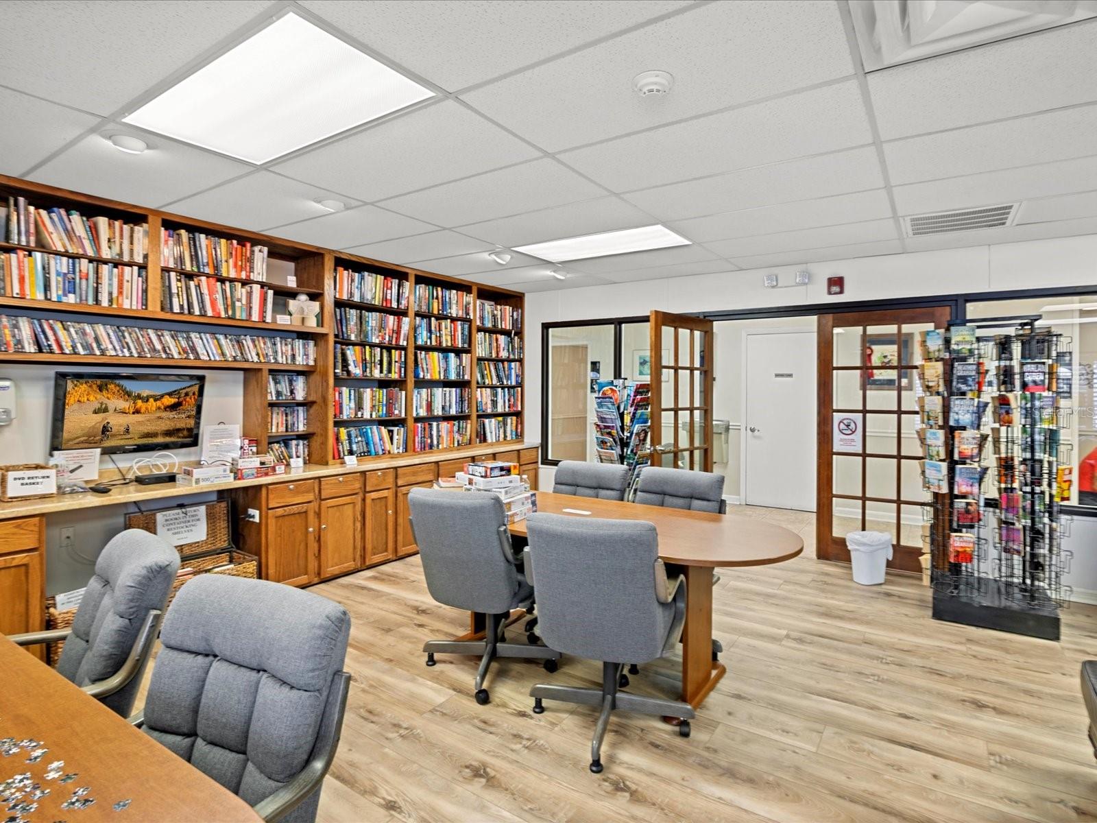TIMBER OAKS FAIRWAY VILLAS - Residential