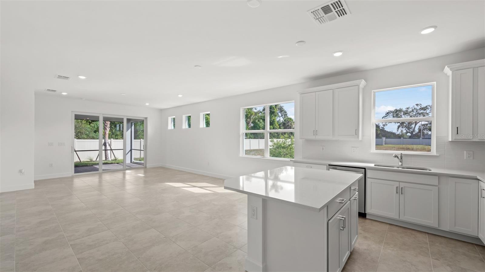 LEGACY GROVES PHASE 1 - Residential