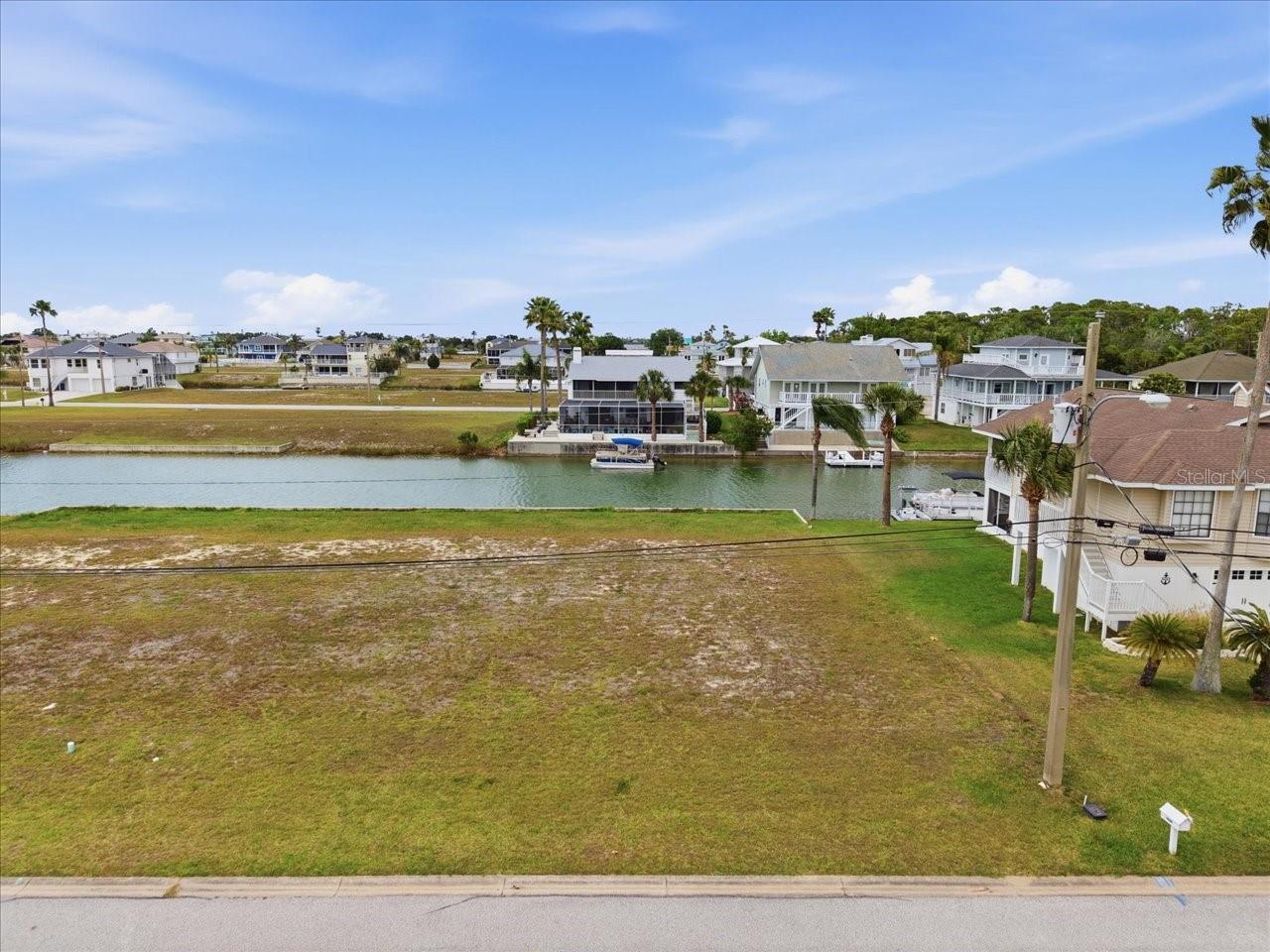HERNANDO BEACH - Land