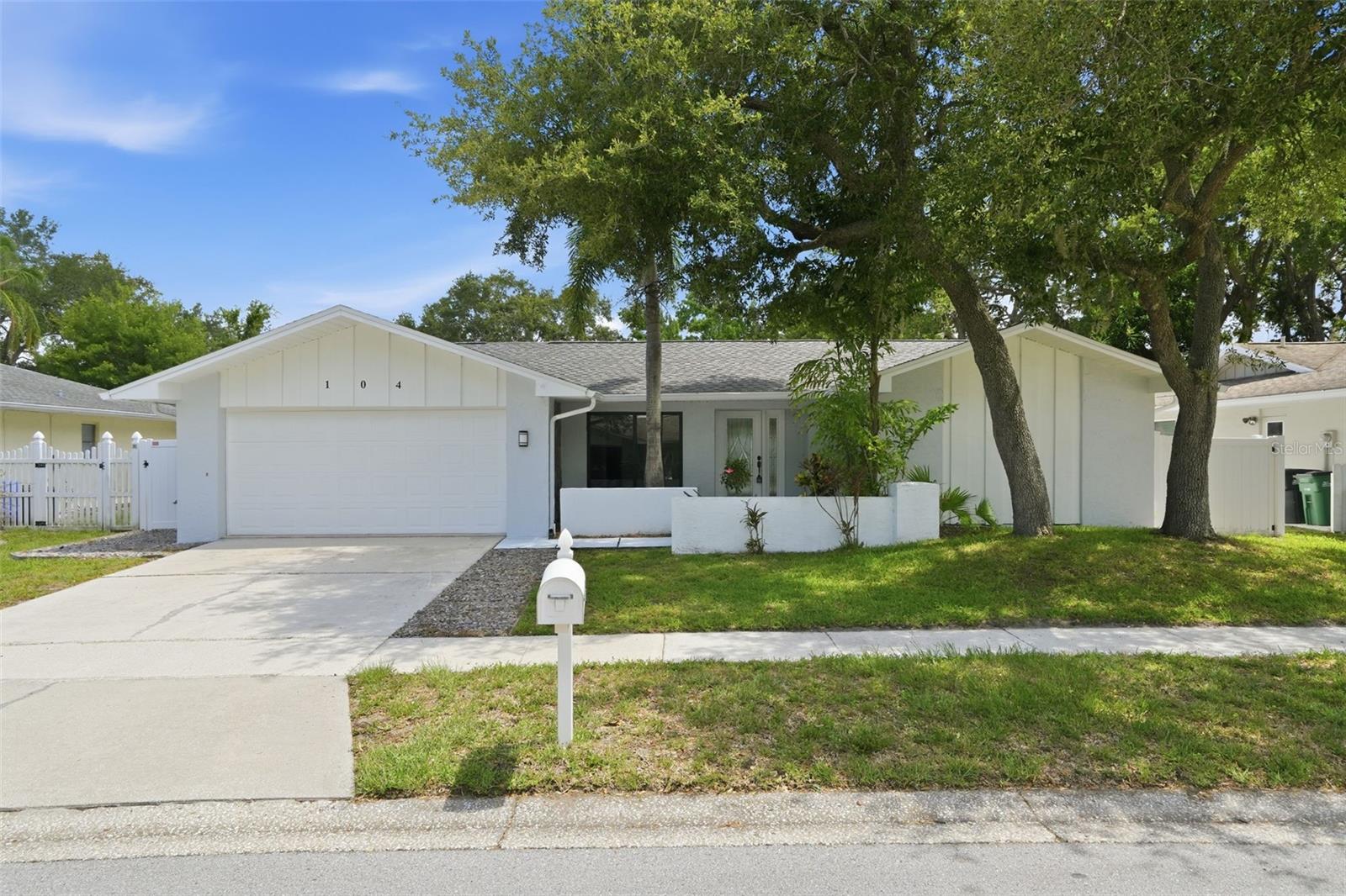 COUNTRY VILLAS-UNIT TWO - Residential