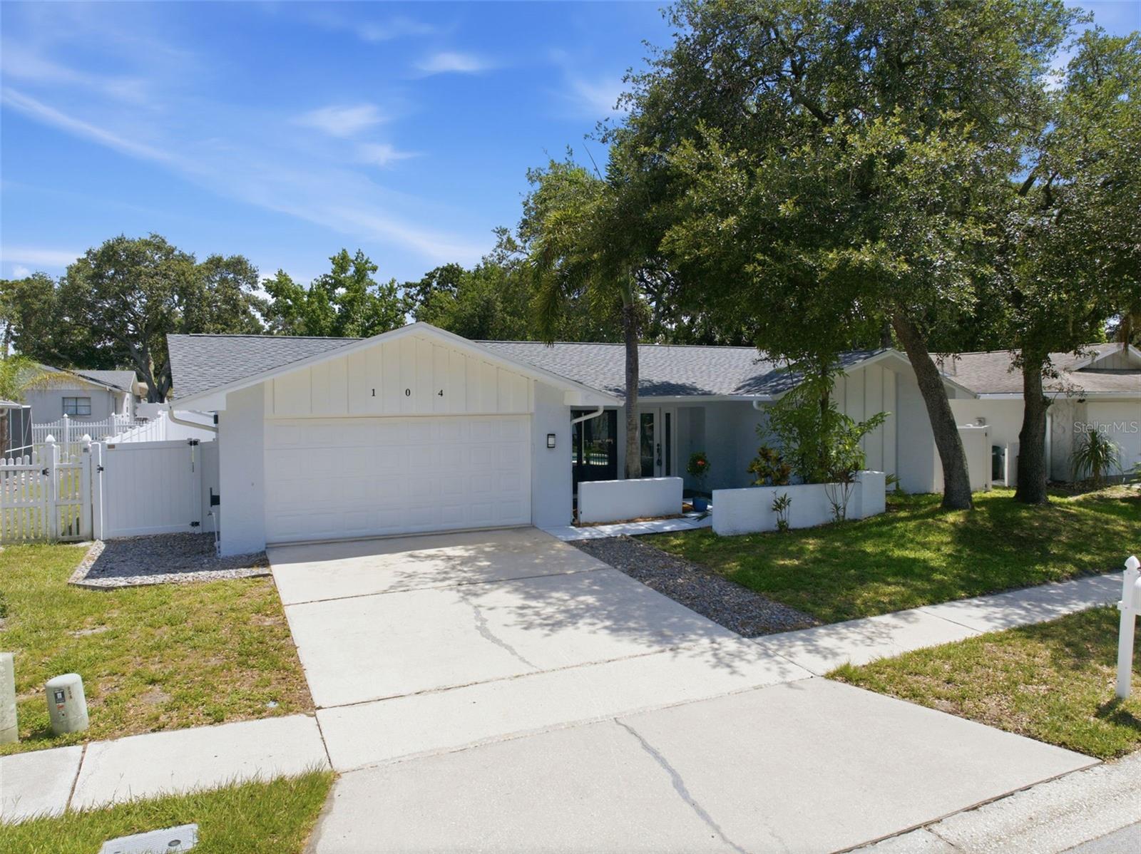COUNTRY VILLAS-UNIT TWO - Residential