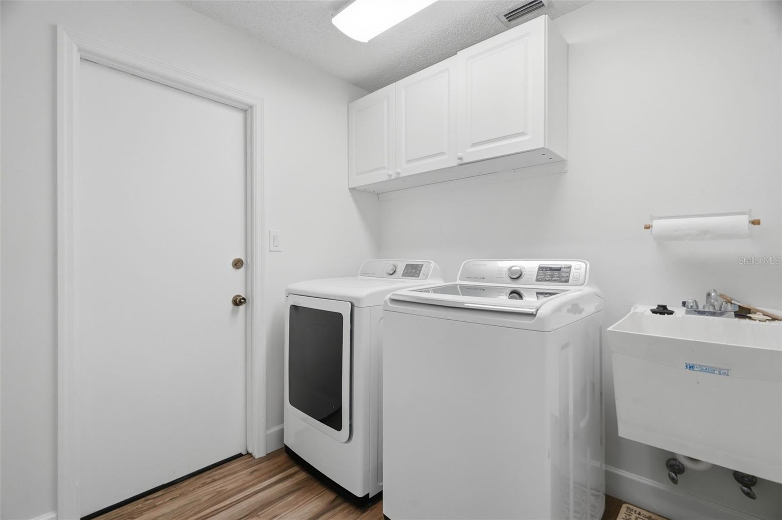 COUNTRY VILLAS-UNIT TWO - Residential