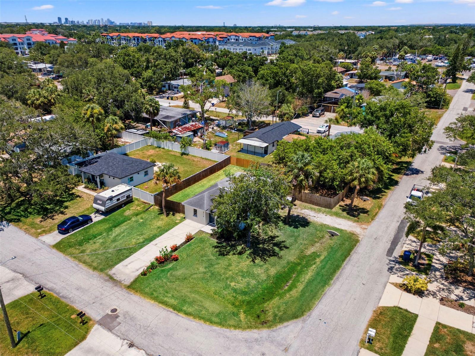 WEST PORT - Residential