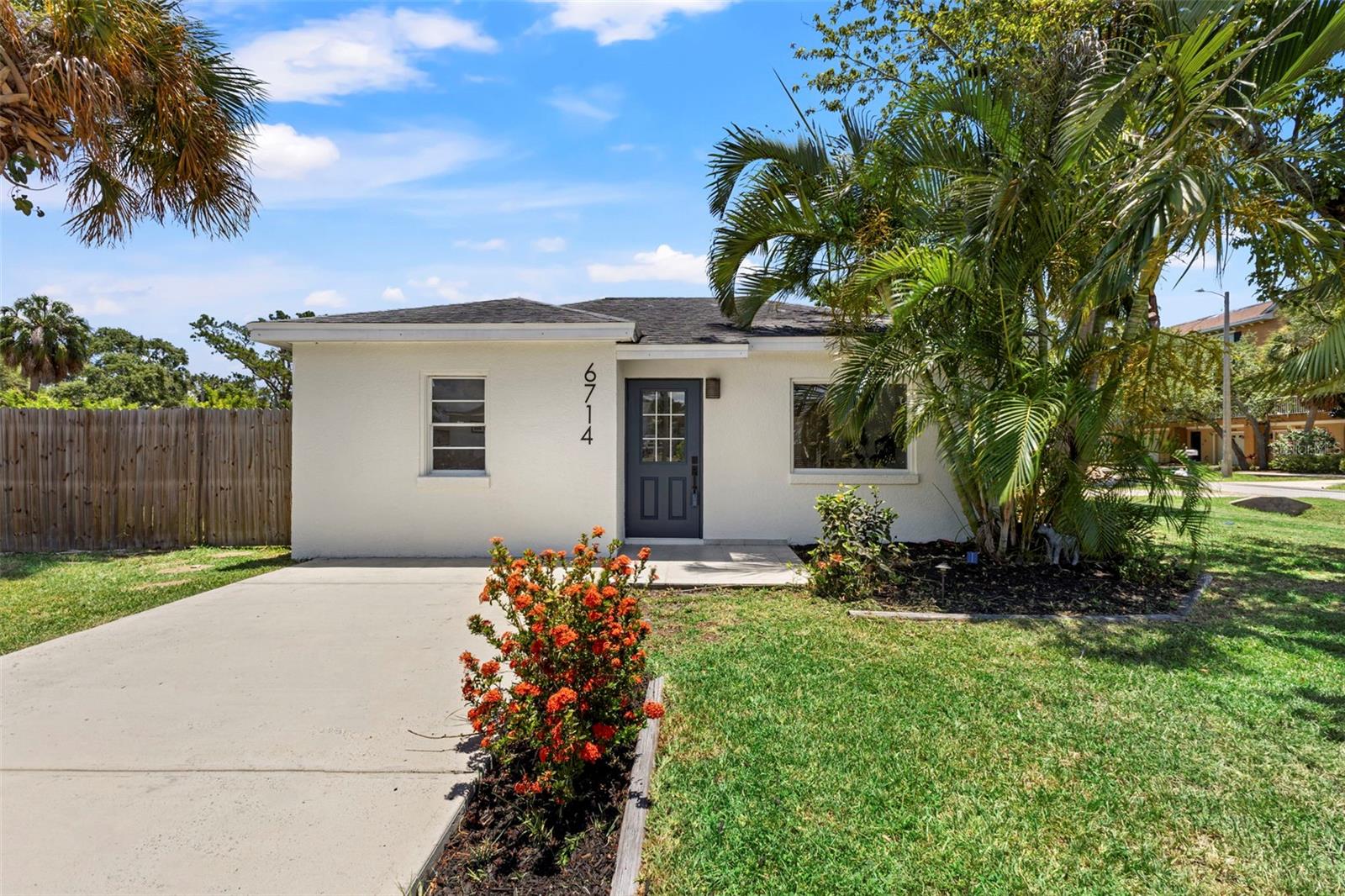 WEST PORT - Residential