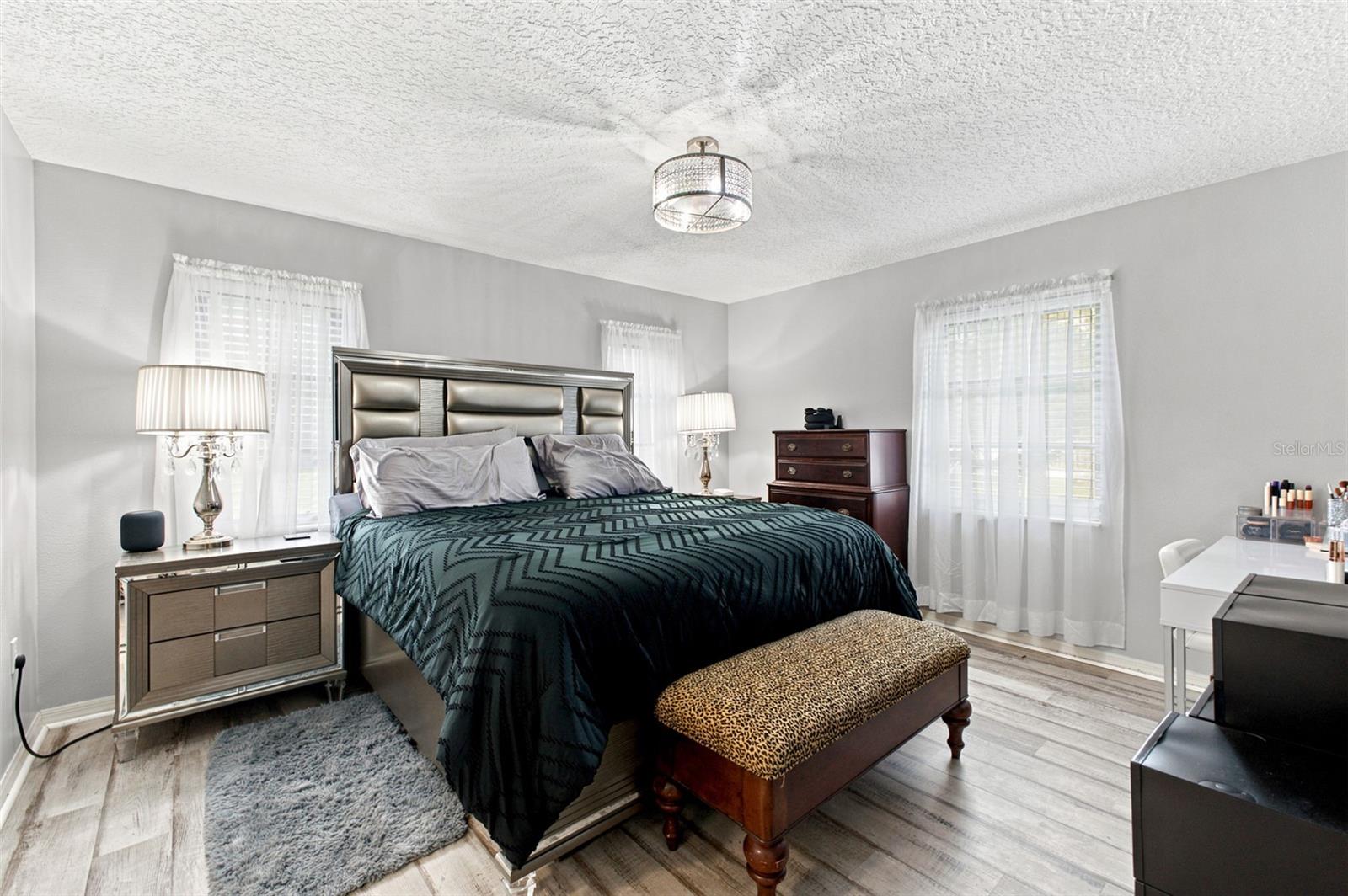 MEADOWOOD - Residential