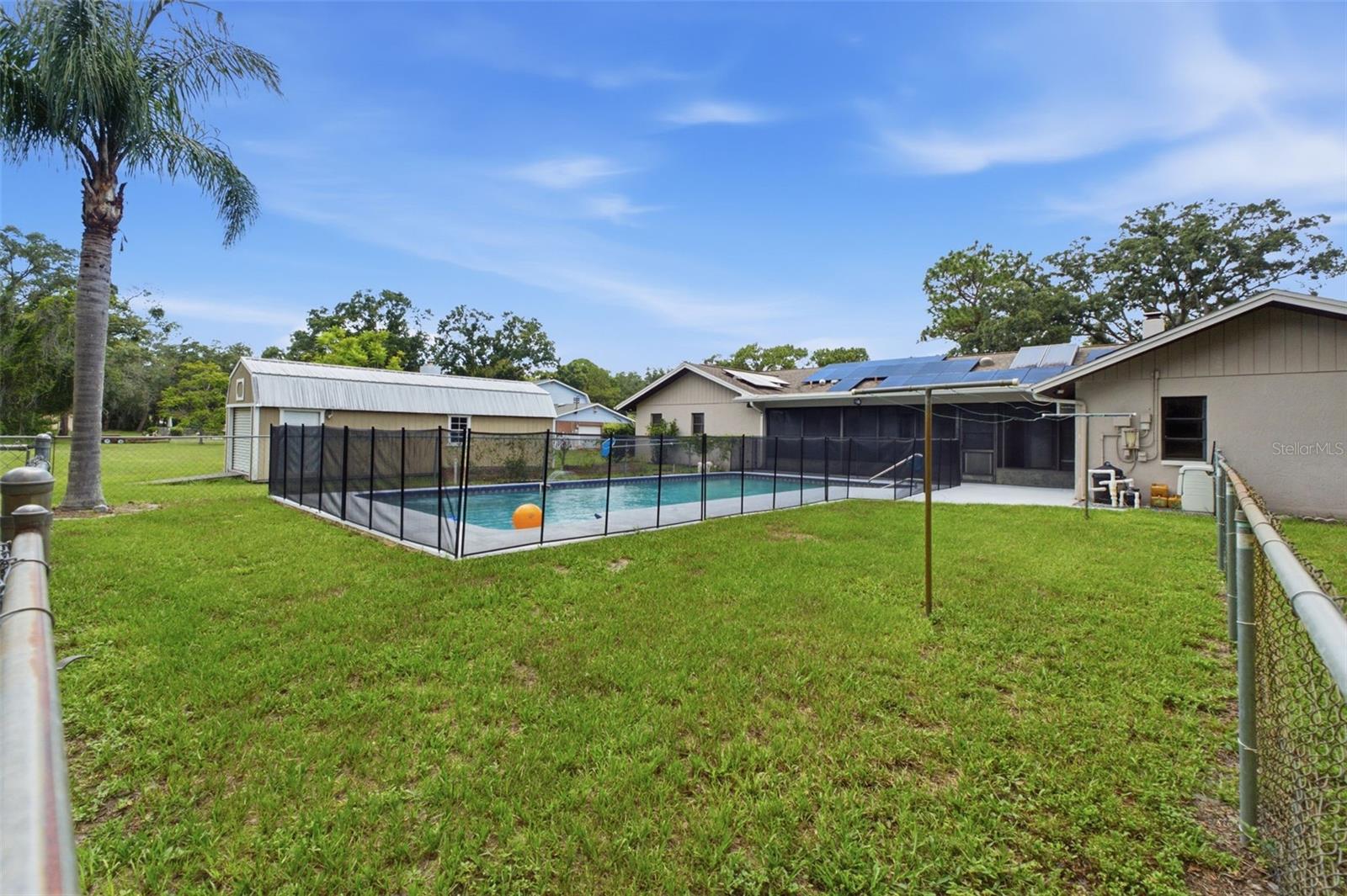 MEADOWOOD - Residential