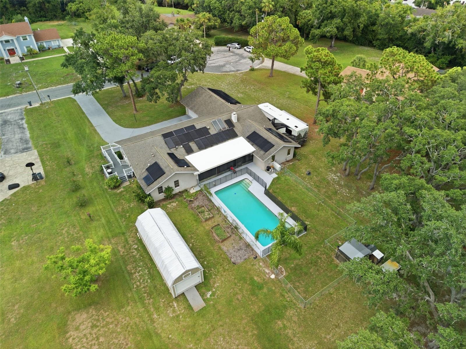 MEADOWOOD - Residential