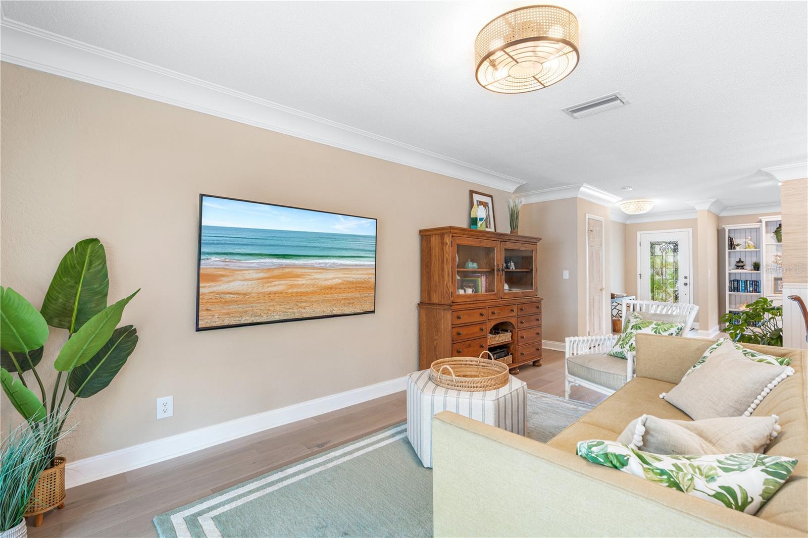 ROYAL DUNES - Residential