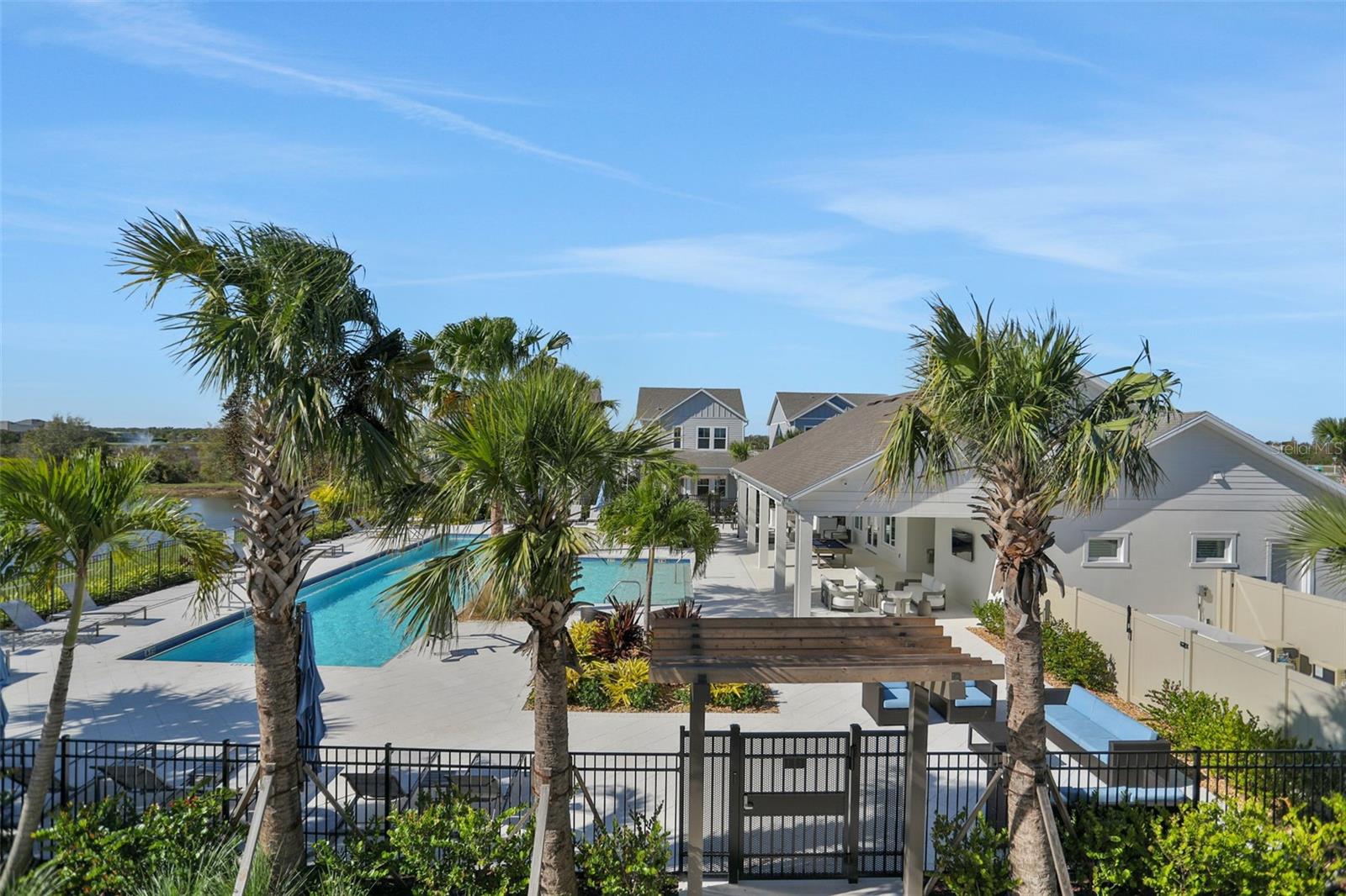 BUNGALOW WALK LAKEWOOD RANCH NEIGHBORHOOD - Residential