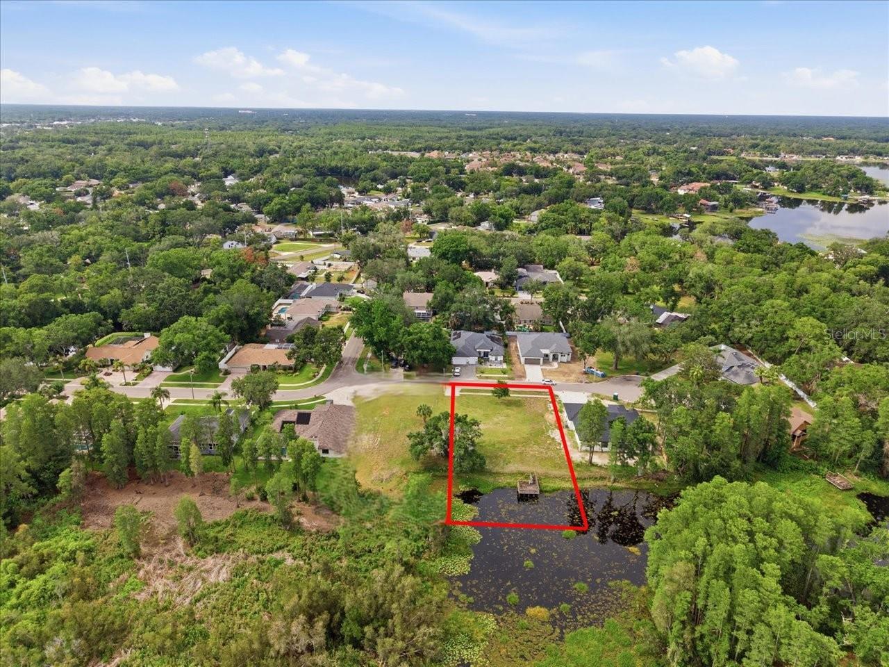 LAKE MAGDALENE WOODS LOT 9 REPLAT - Land