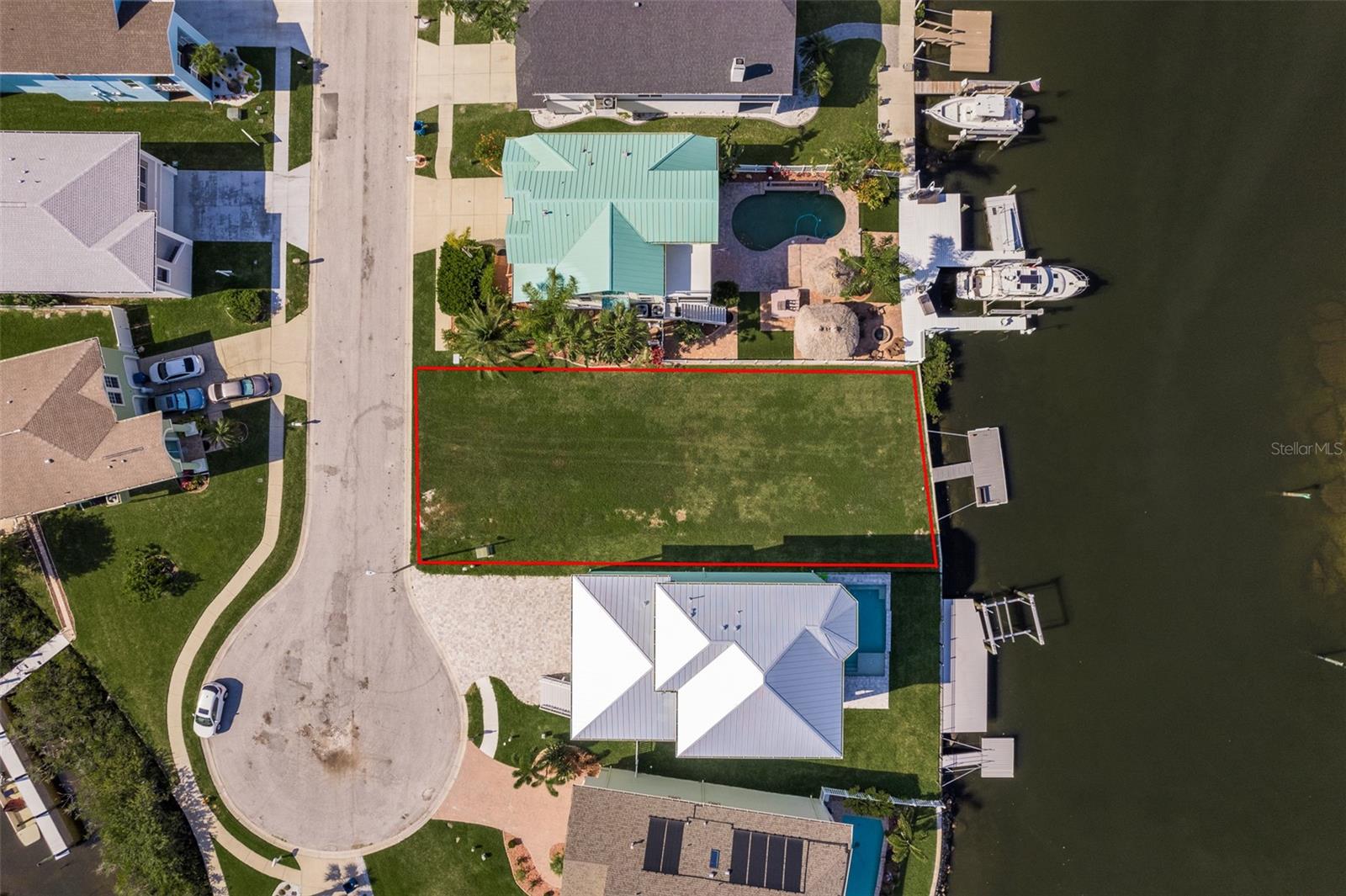 SEA COLONY AT GULF LANDINGS - Land