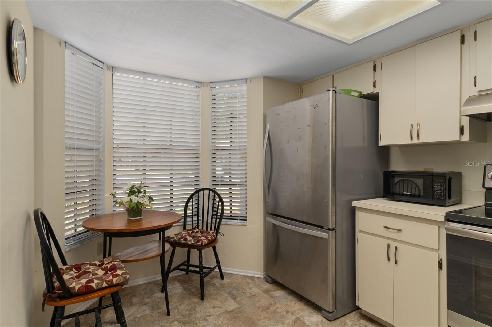 TMBR PINES PN GR VL - Residential