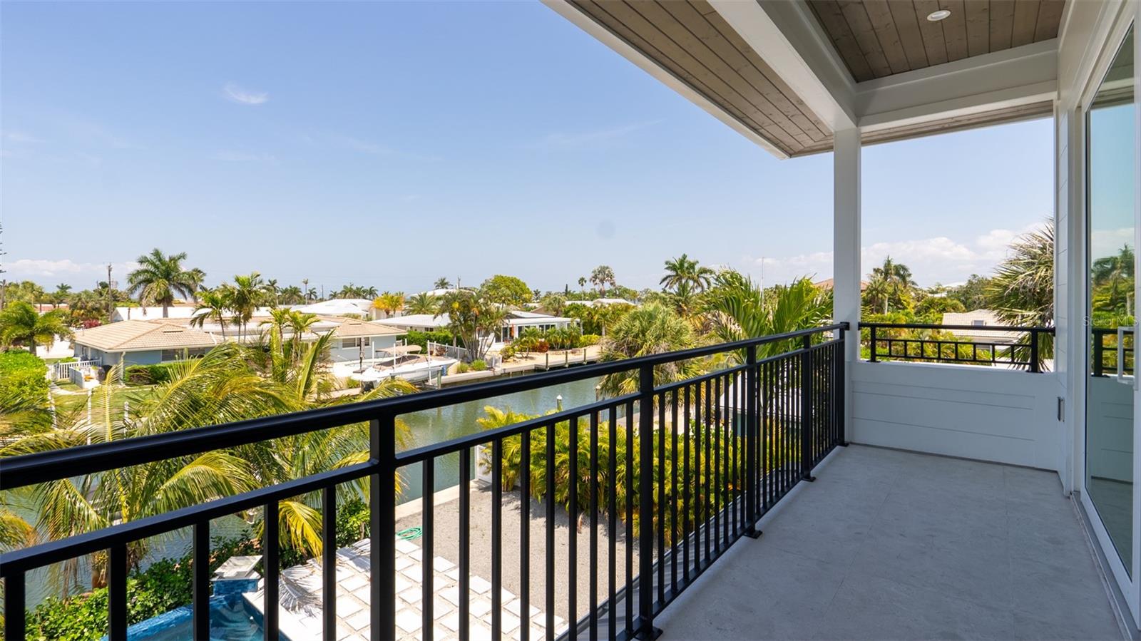 KEY ROYALE 9TH ADD - Residential