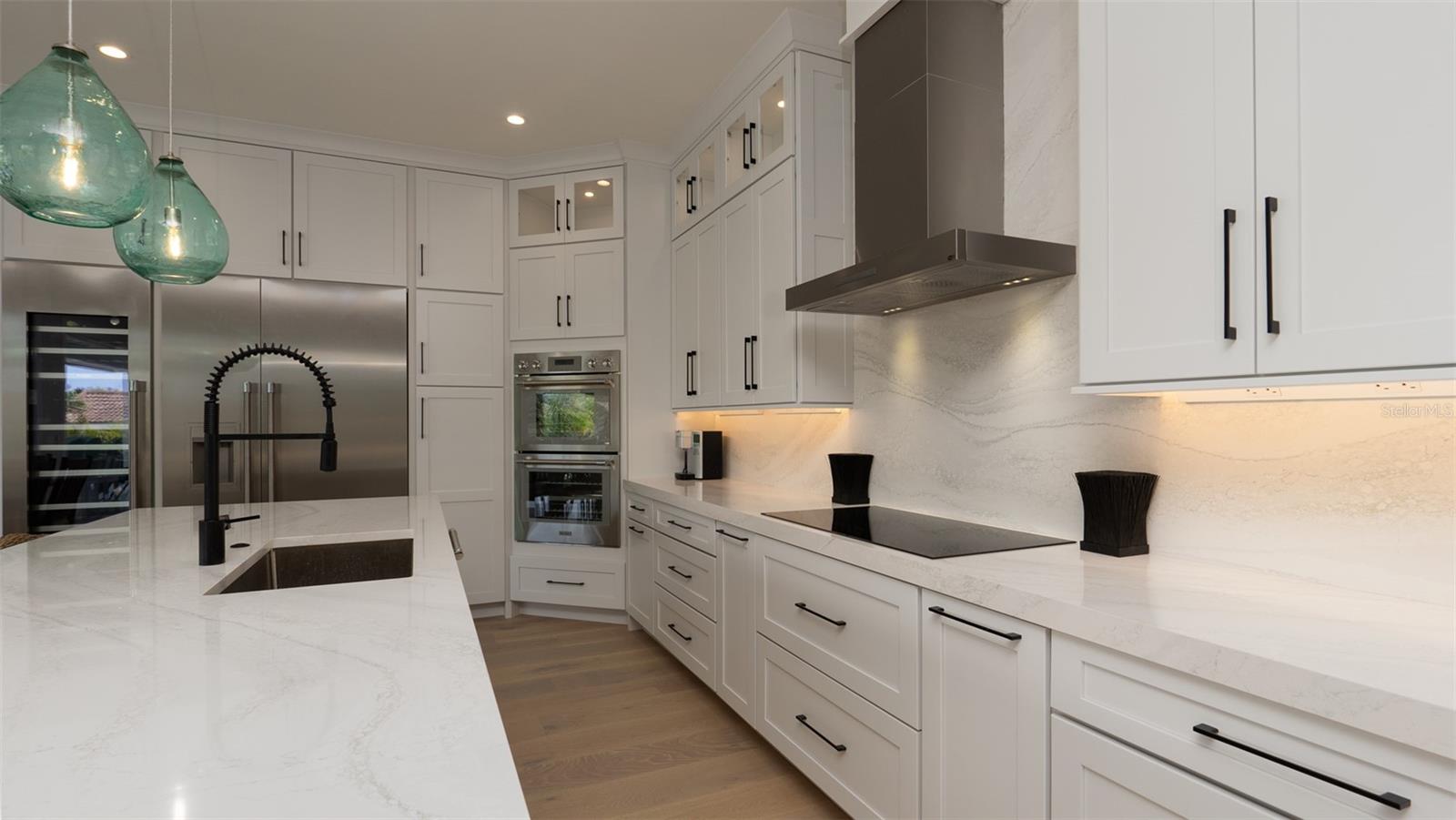 KEY ROYALE 9TH ADD - Residential