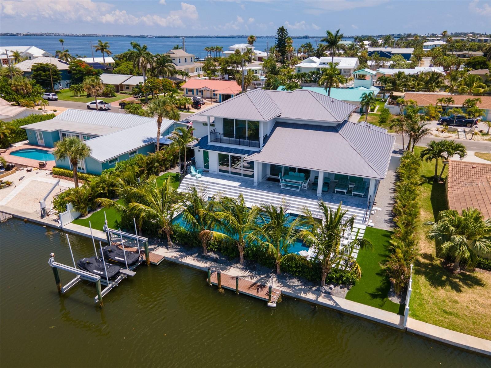 KEY ROYALE 9TH ADD - Residential