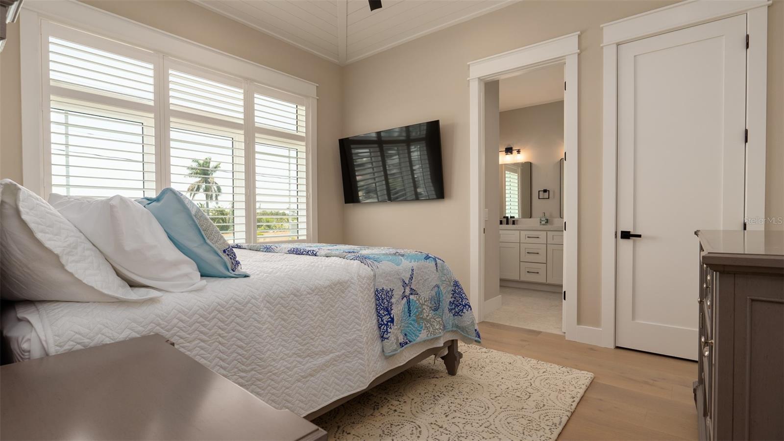 KEY ROYALE 9TH ADD - Residential