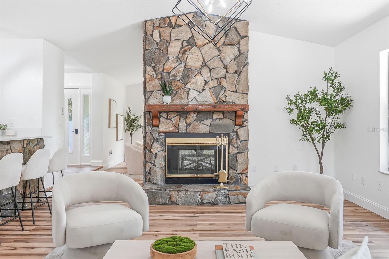 SUNCOAST HIGHLANDS - Residential