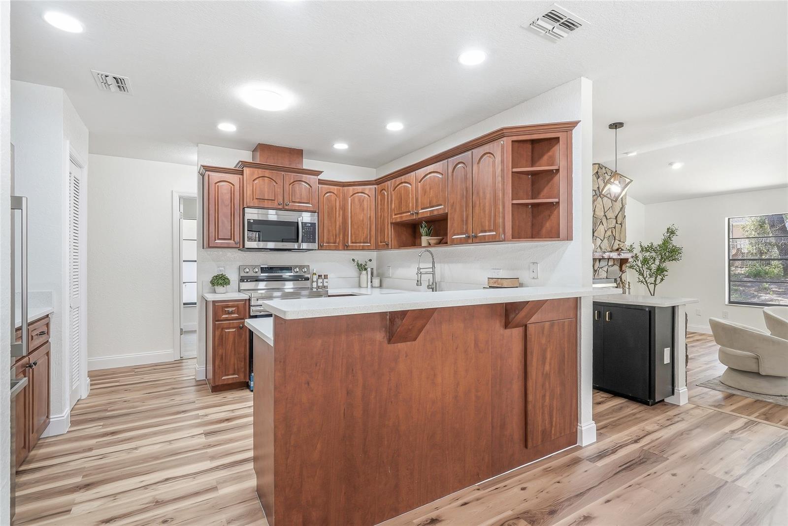 SUNCOAST HIGHLANDS - Residential