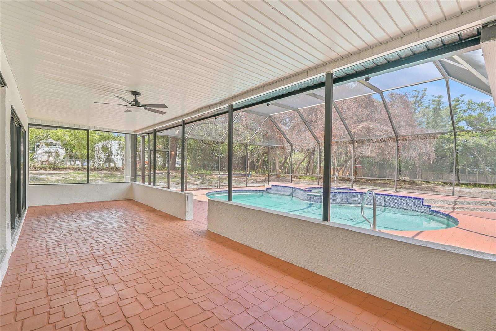SUNCOAST HIGHLANDS - Residential
