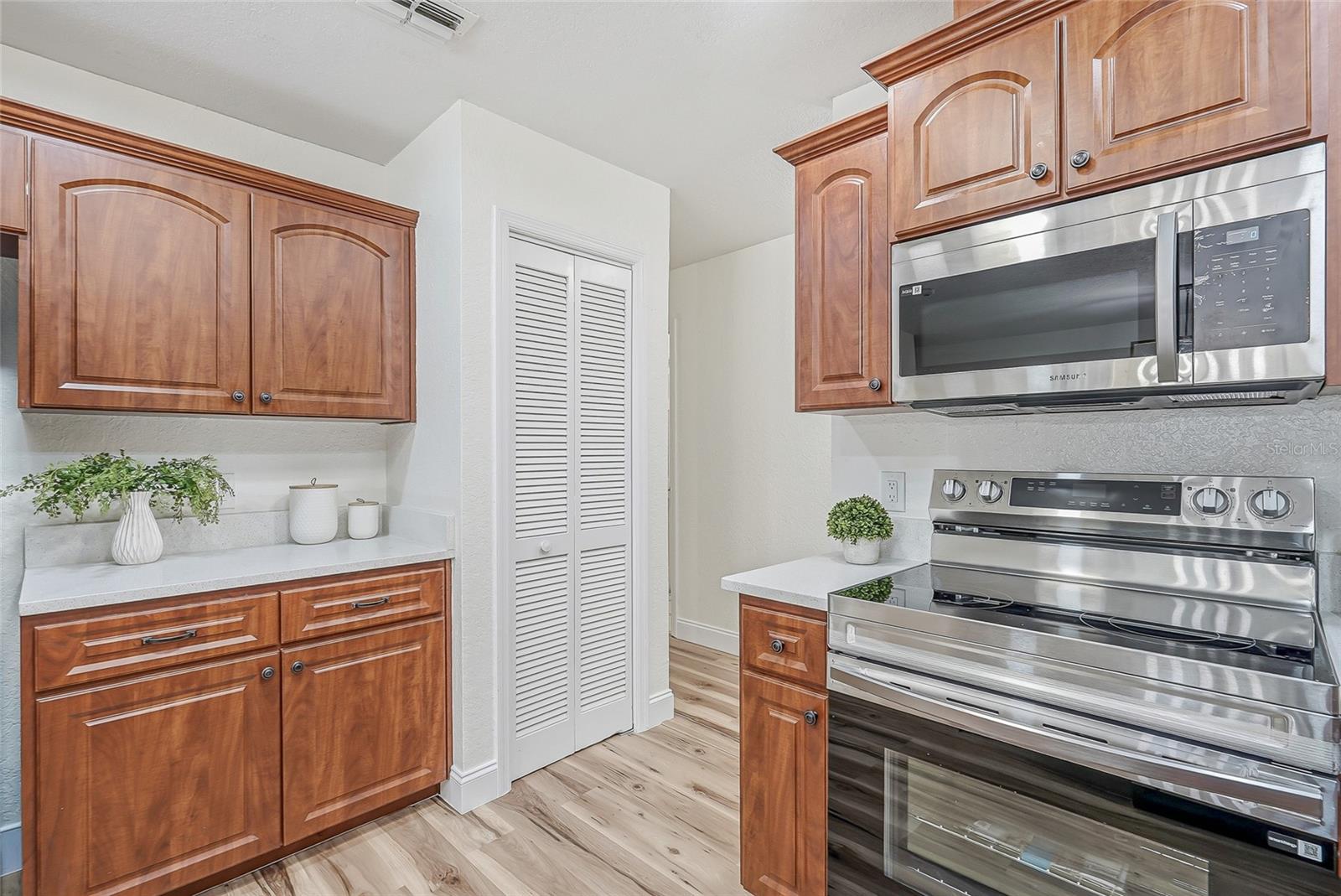 SUNCOAST HIGHLANDS - Residential