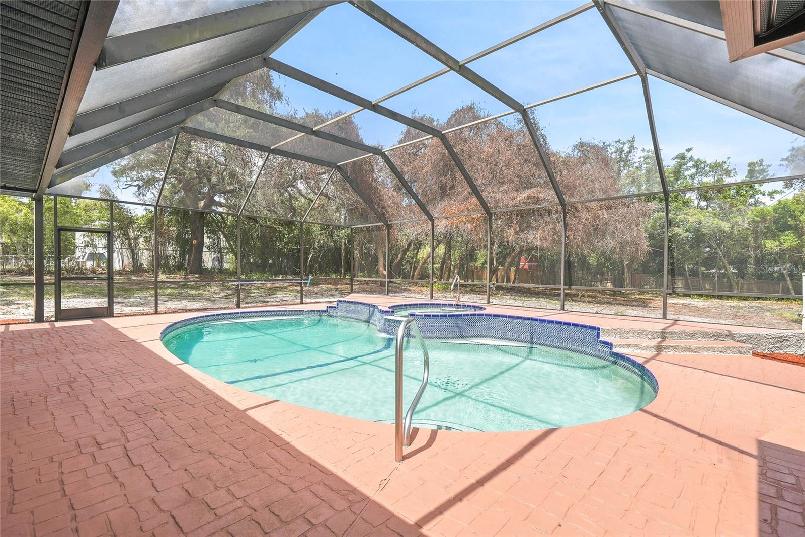 SUNCOAST HIGHLANDS - Residential