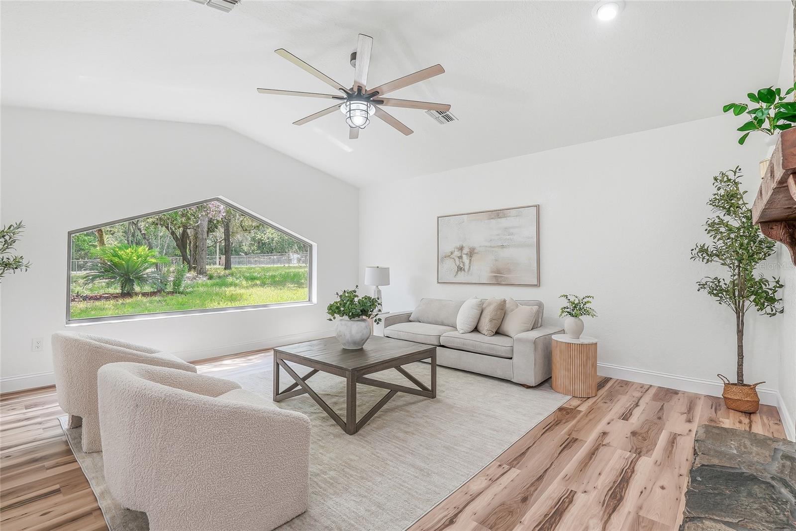 SUNCOAST HIGHLANDS - Residential
