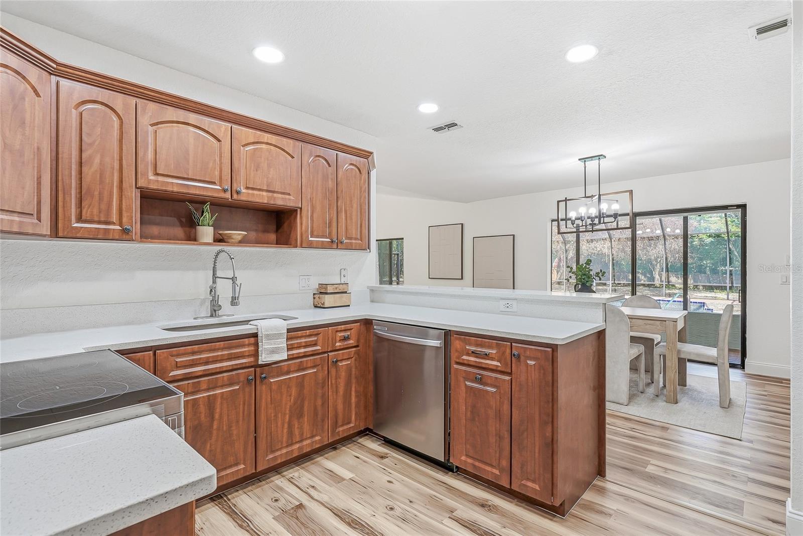 SUNCOAST HIGHLANDS - Residential
