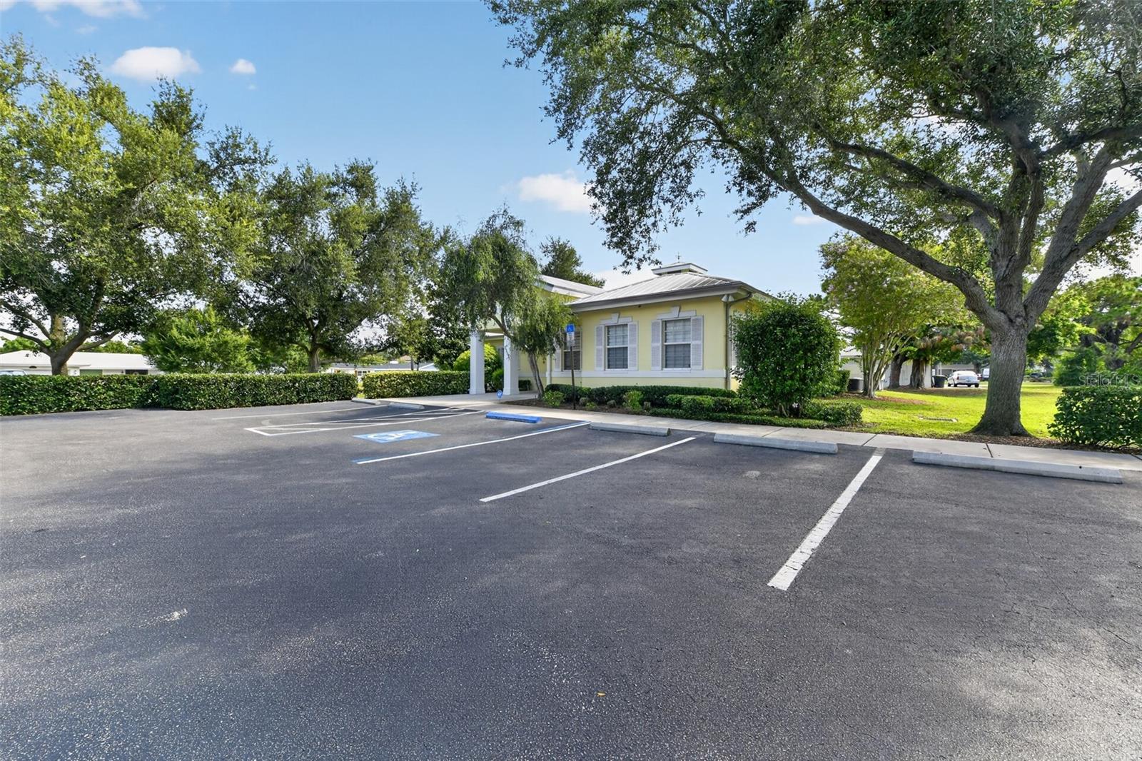 STEPHENSON OFFICE COMPLEX III - Commercial Lease