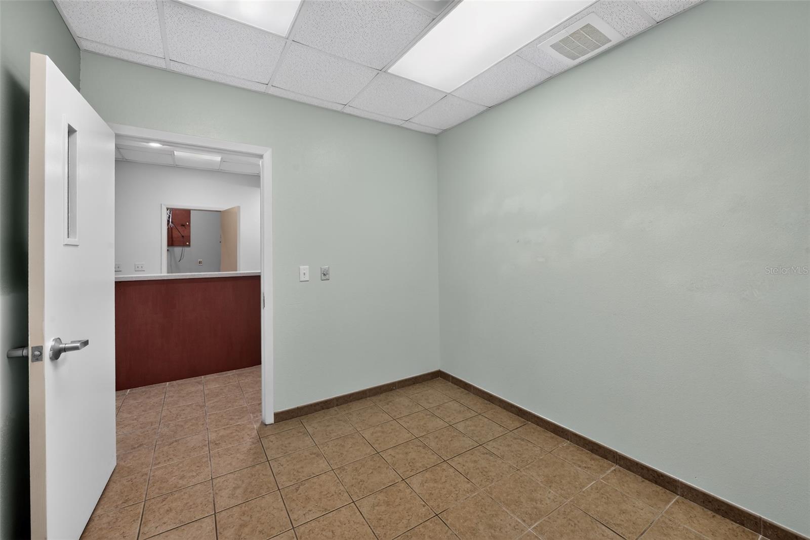 STEPHENSON OFFICE COMPLEX III - Commercial Lease
