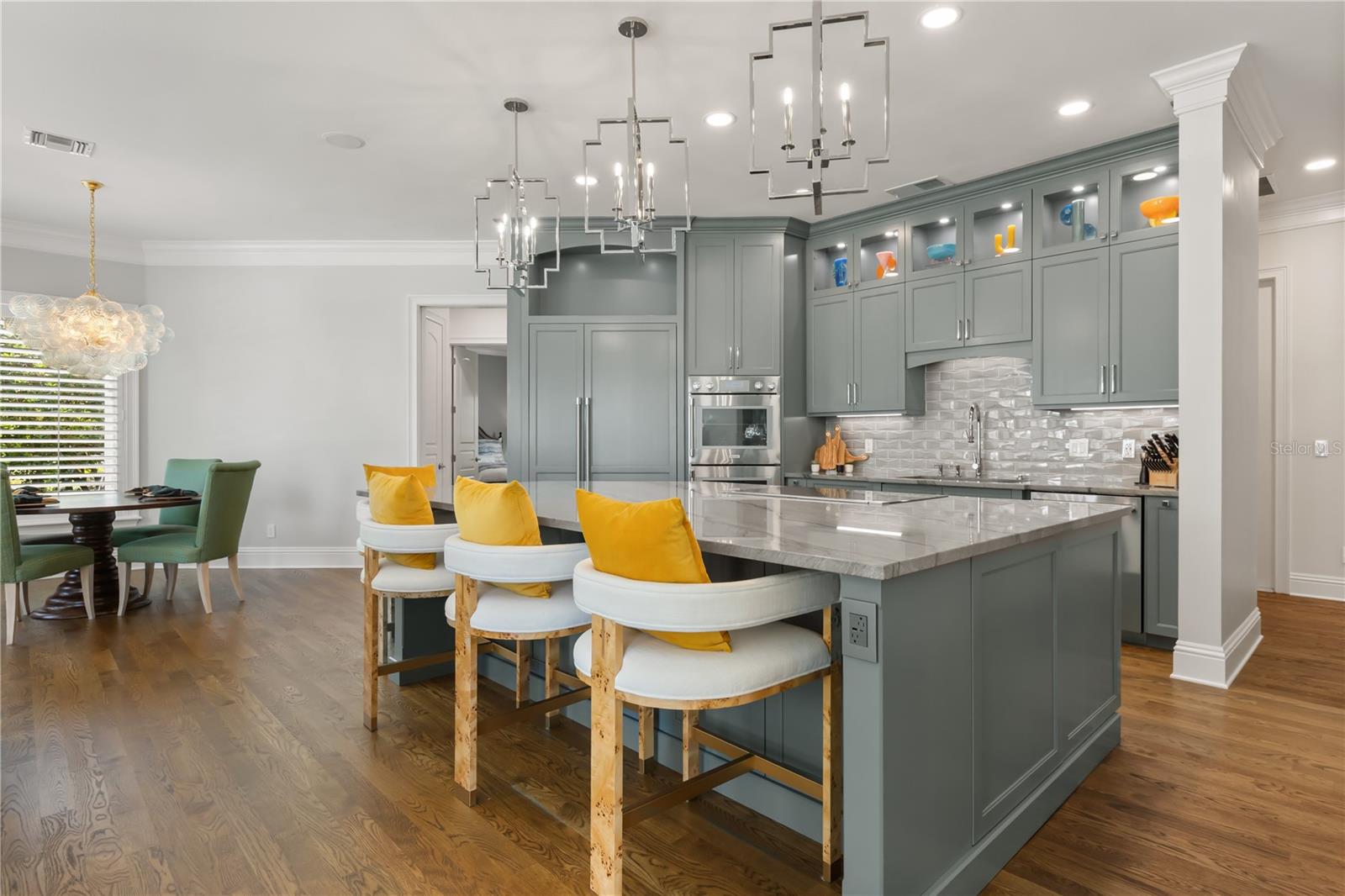 CRANES POINT - Residential