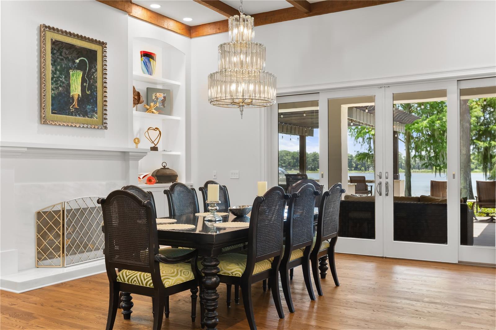 CRANES POINT - Residential