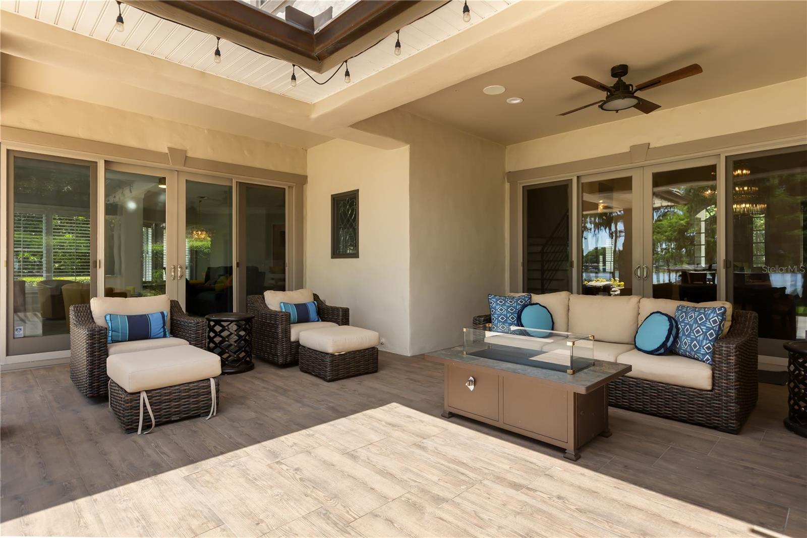 CRANES POINT - Residential