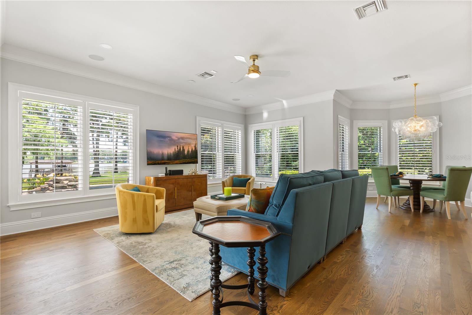 CRANES POINT - Residential