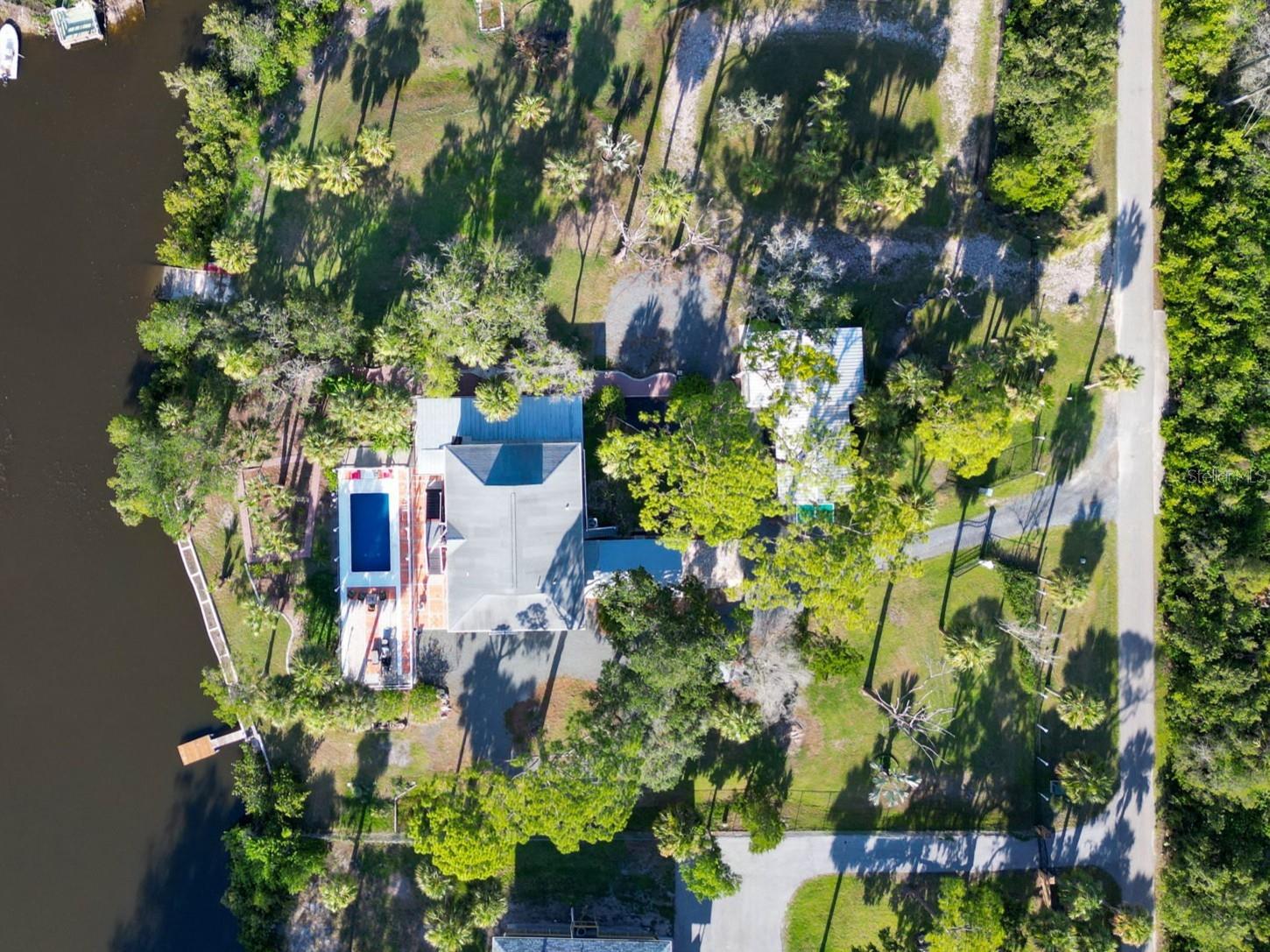TAMPA TARPON SPGS LAND CO - Land