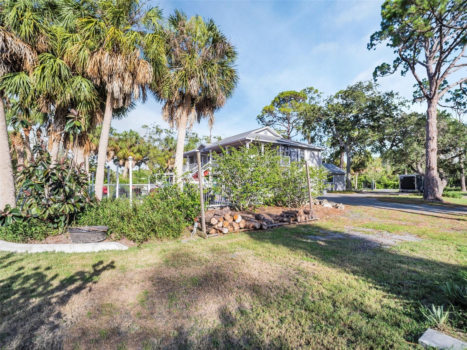 TAMPA TARPON SPGS LAND CO - Land