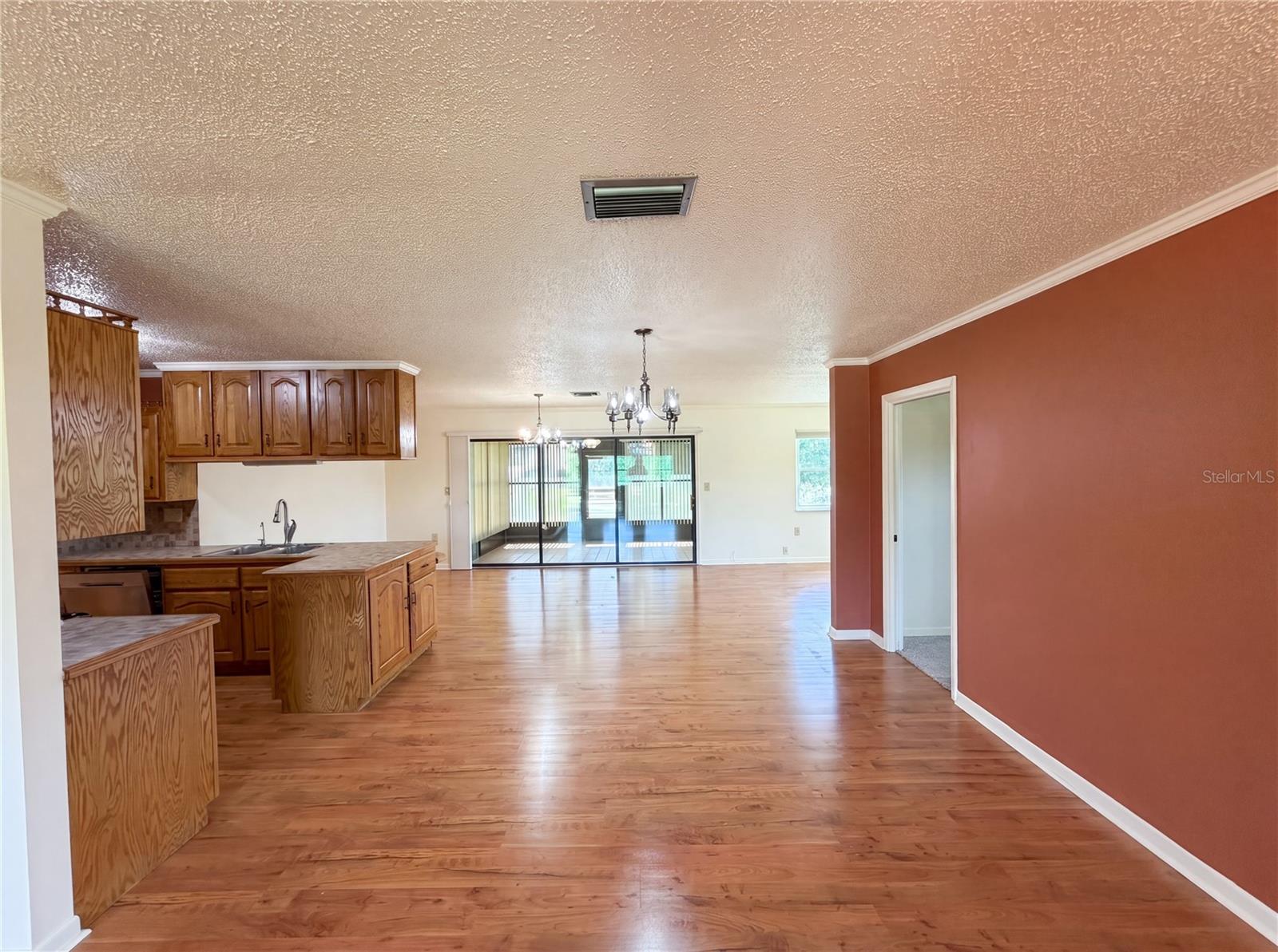HILLS COUNTRYSIDE ESTATES - Residential