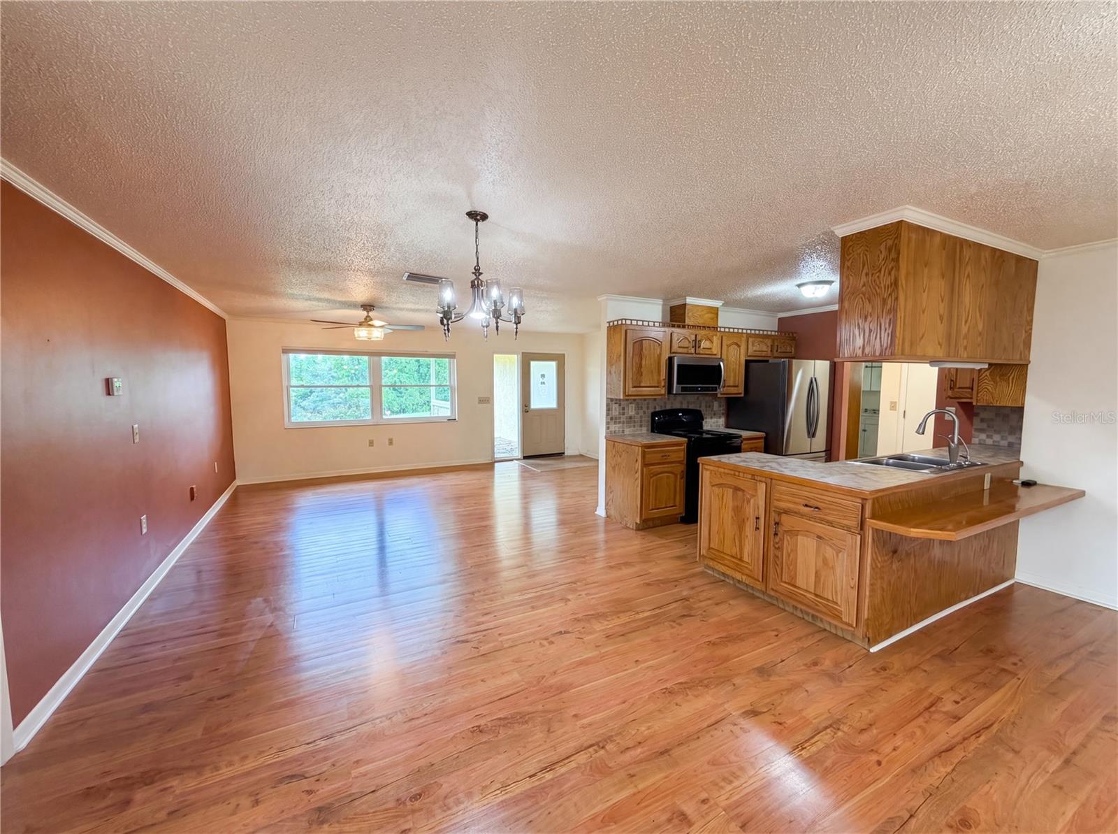 HILLS COUNTRYSIDE ESTATES - Residential