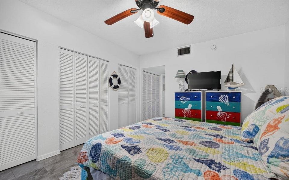 OCEAN VIEW MANOR CONDO - Residential