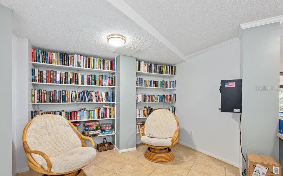 OCEAN VIEW MANOR CONDO - Residential