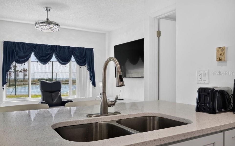 OCEAN VIEW MANOR CONDO - Residential