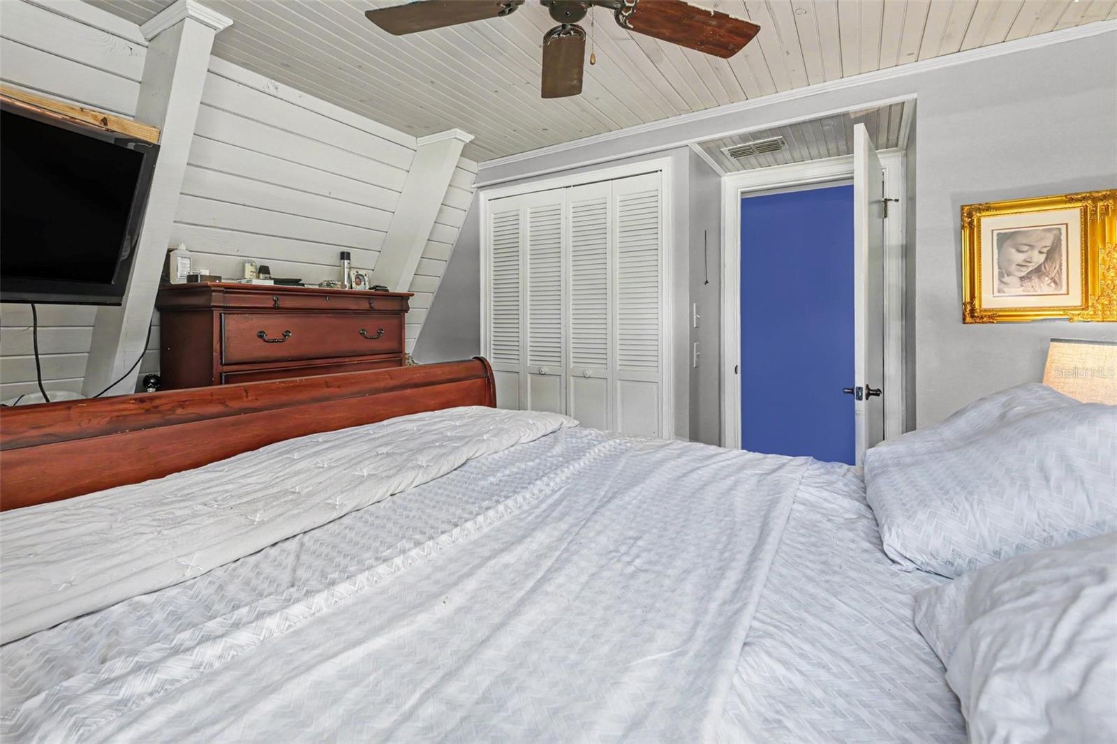 HILLS HIDEAWAY UNREC SUB - Residential