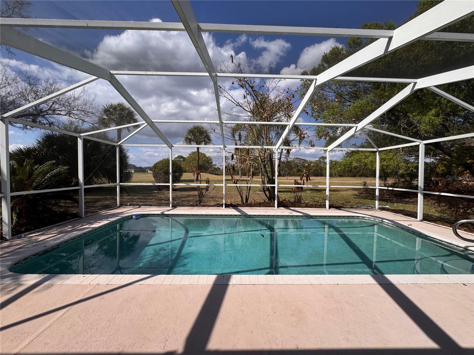 SUN N LAKE - Residential