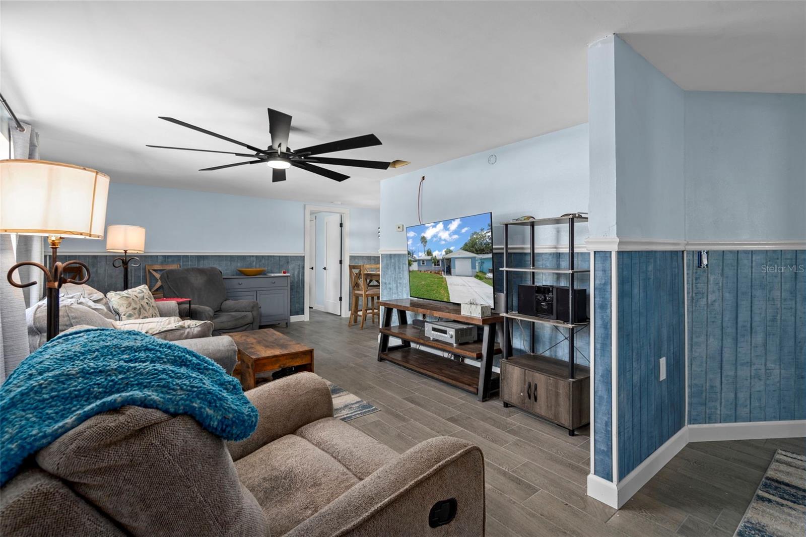 BAY PARK ESTATES - Residential