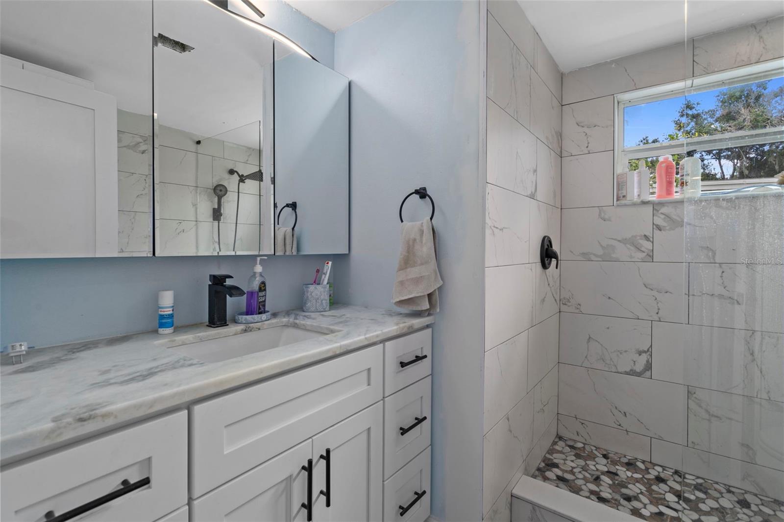 BAY PARK ESTATES - Residential