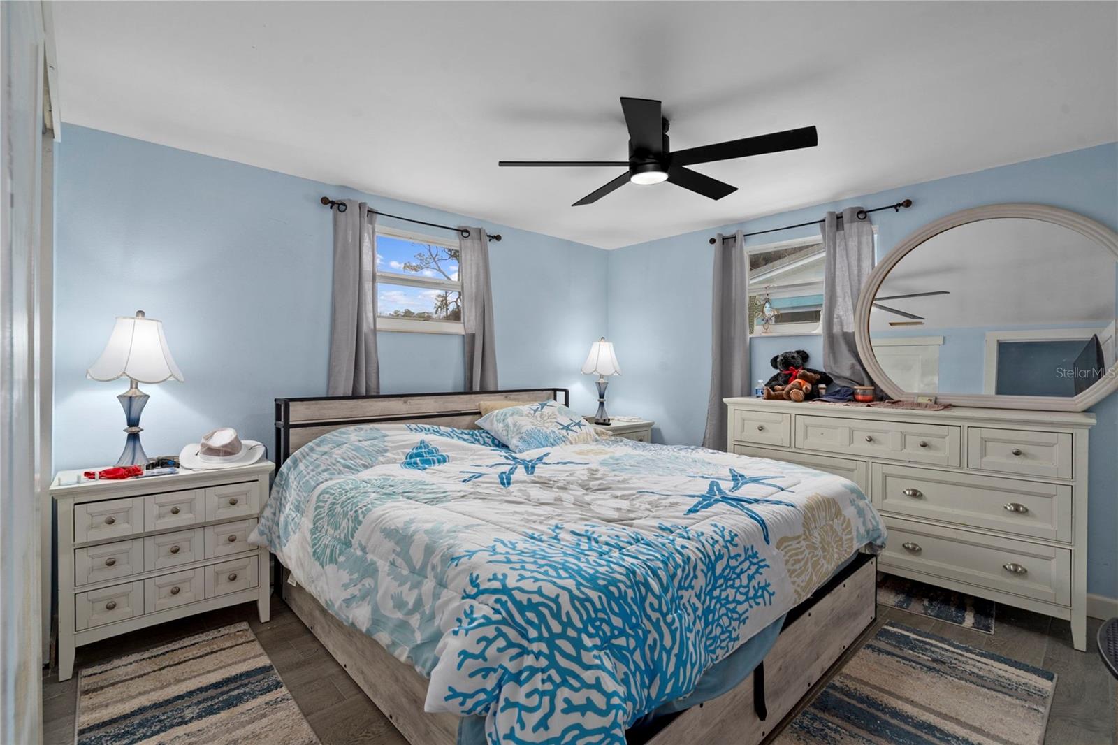 BAY PARK ESTATES - Residential