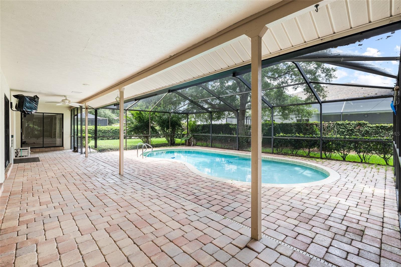 MASON OAKS - Residential