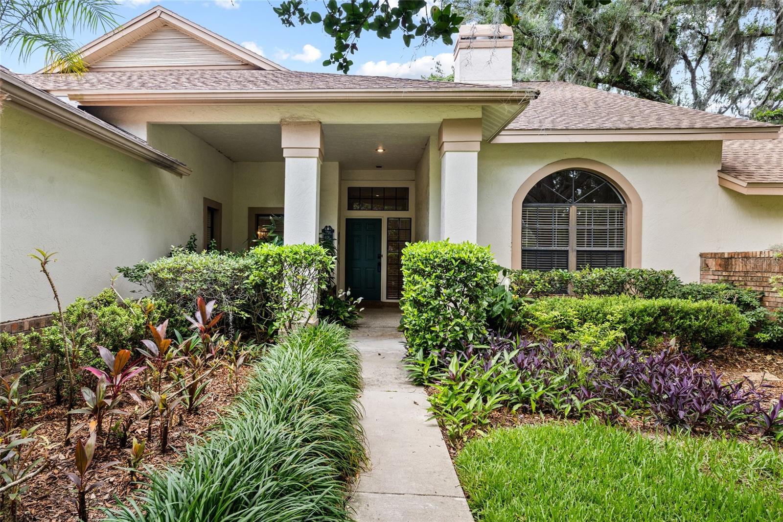 MASON OAKS - Residential